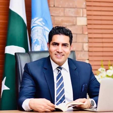 Rizwan Anwar at the SEE Pakistan youth exchange reception in Lahore